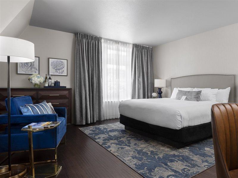 Seven Gables Inn, St Louis West, A Tribute Portfolio Hotel Клейтон Екстер'єр фото